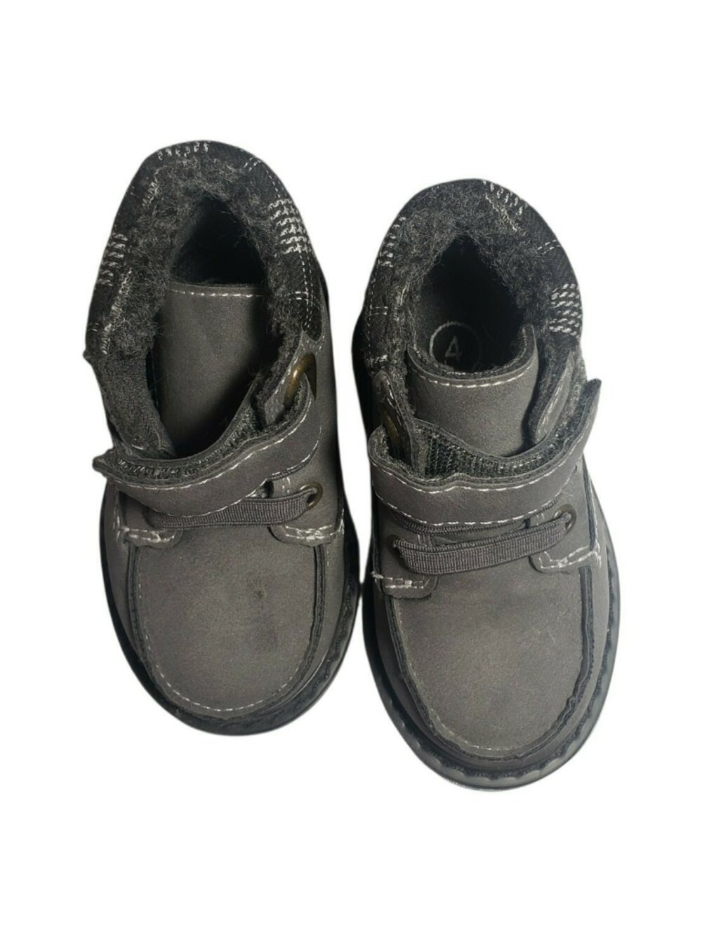 Cat And Jack size 4 toddlers boys casual ankle boots. New